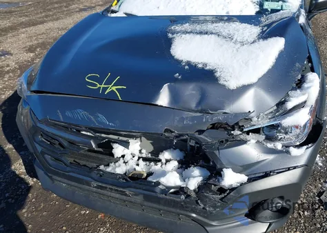 2024 Subaru Crosstrek Premium z USA, uszkodzony, nr VIN JF2GUADC9RH876109